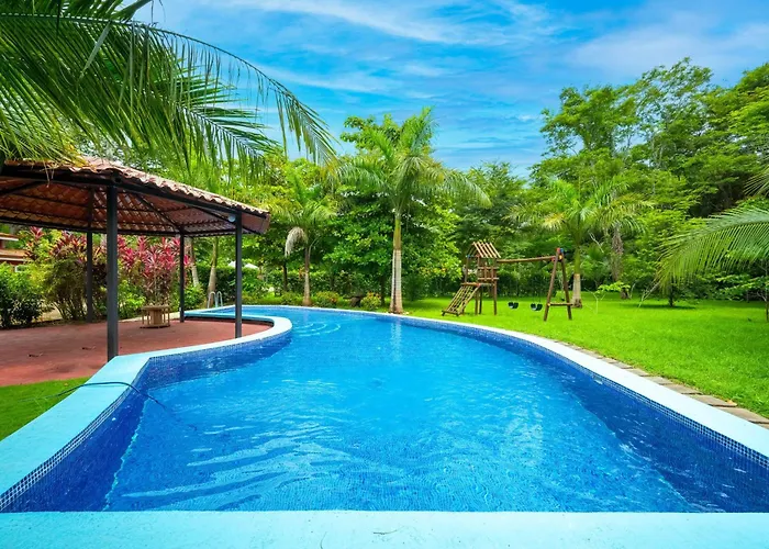 Shared Pool Access: Updated In Playa Avellanas * Playa Avellana